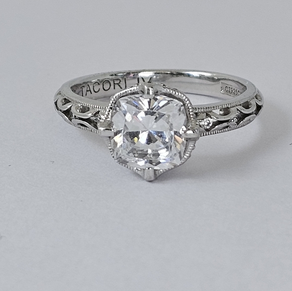 Genuine Tacori Diamonique Ring in Sterling Silver Size 10! - Picture 5 of 8